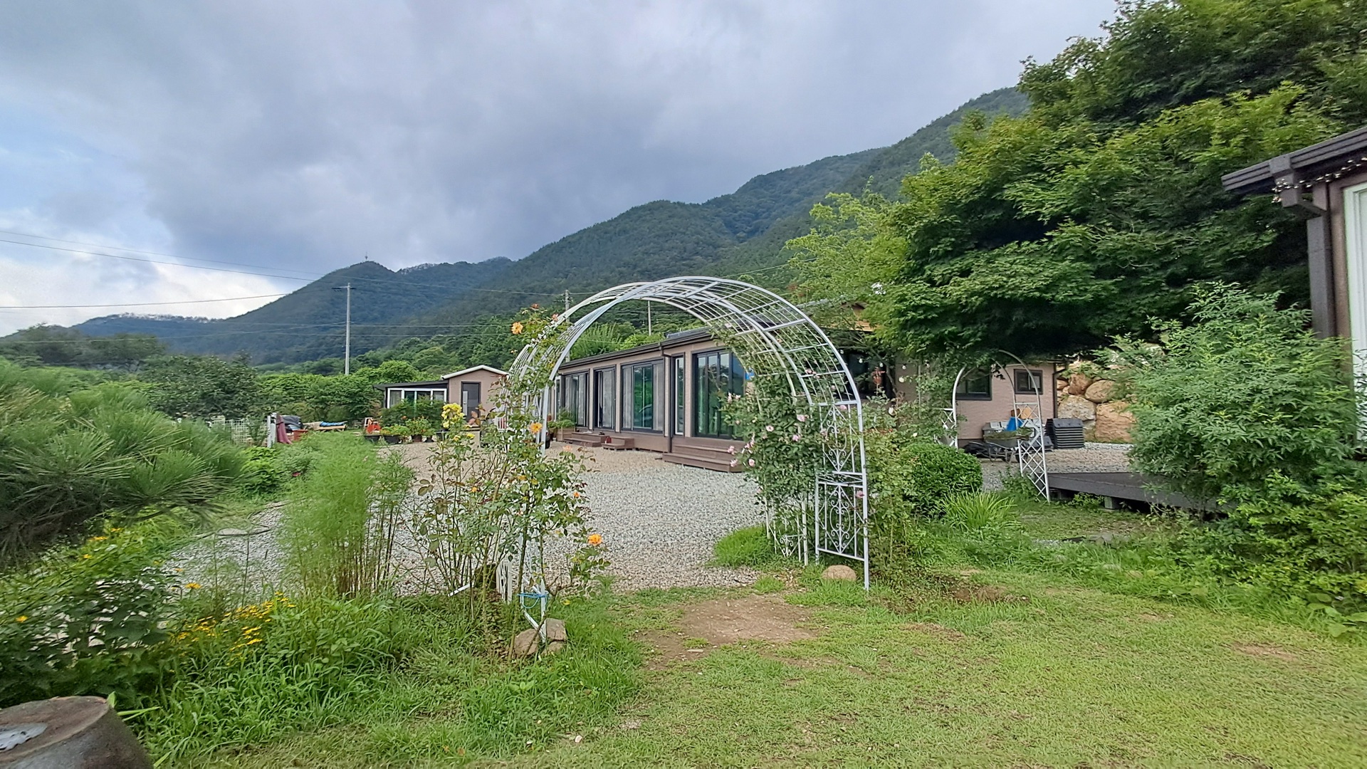 리베하우스 전경